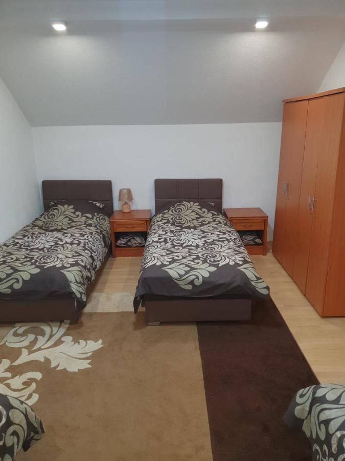 House Apartment Azra Сараево Экстерьер фото