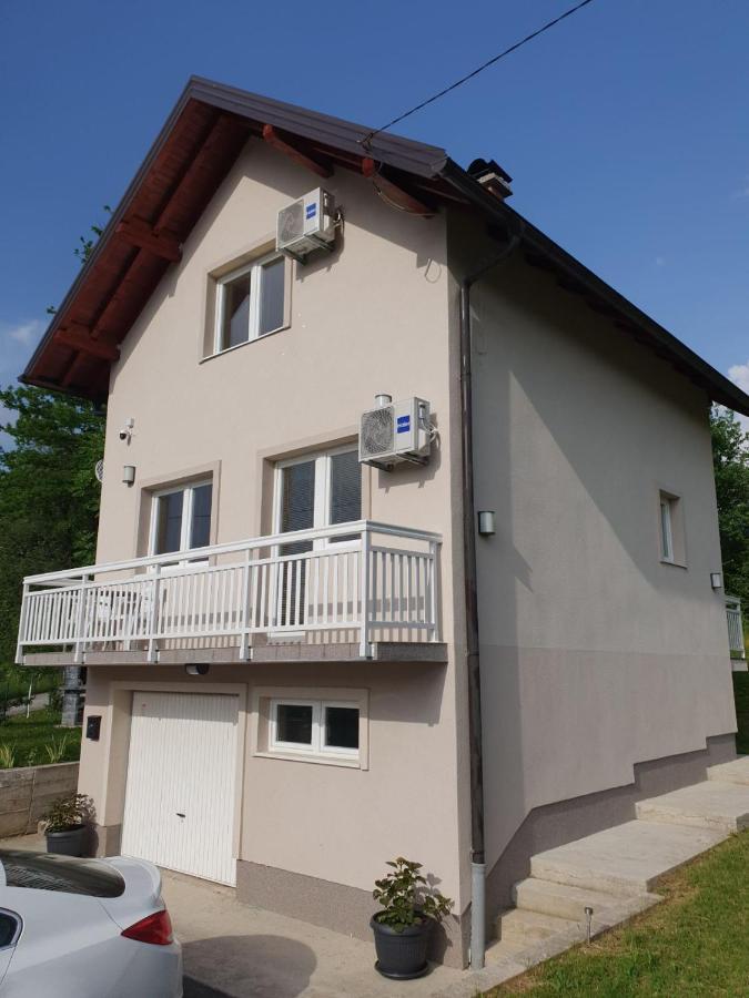 House Apartment Azra Сараево Экстерьер фото