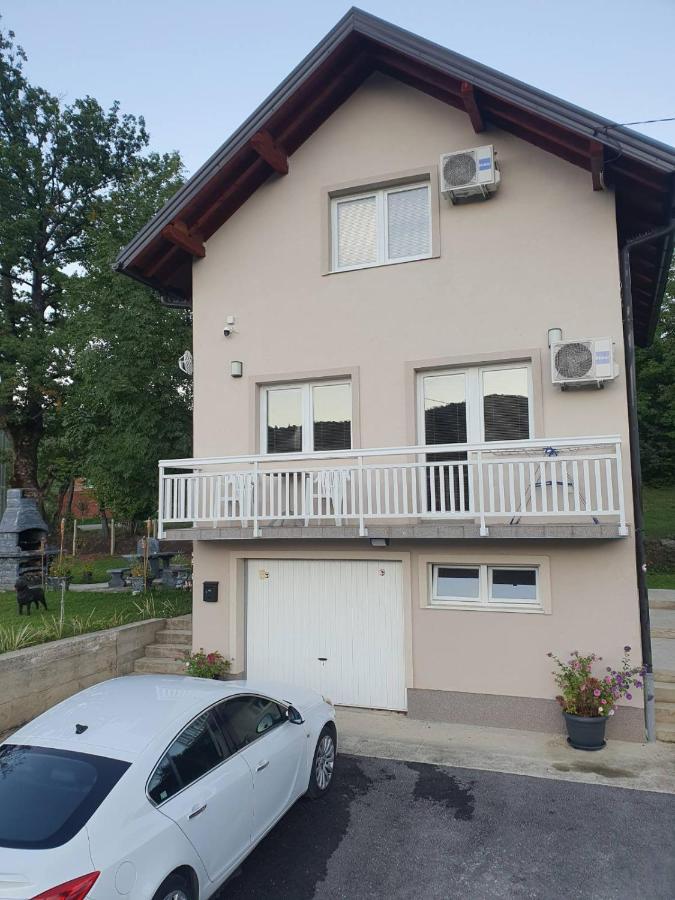 House Apartment Azra Сараево Экстерьер фото