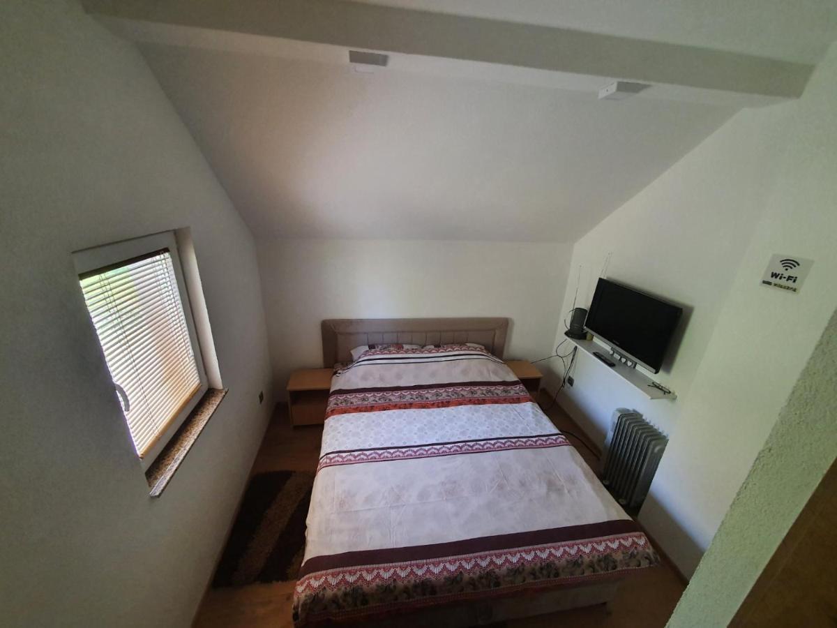 House Apartment Azra Сараево Экстерьер фото
